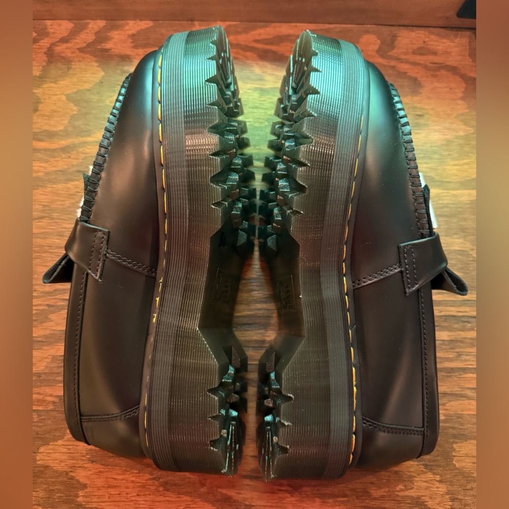 Black Leather Men's Loafers - Picture 12 of 13